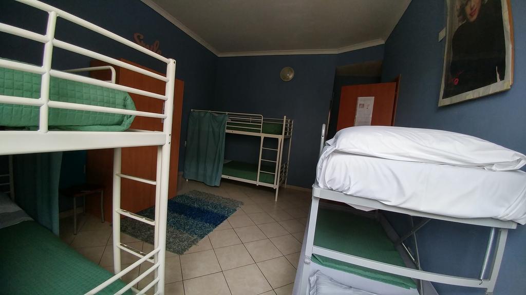 Ciak Hostel โรม ภายนอก รูปภาพ